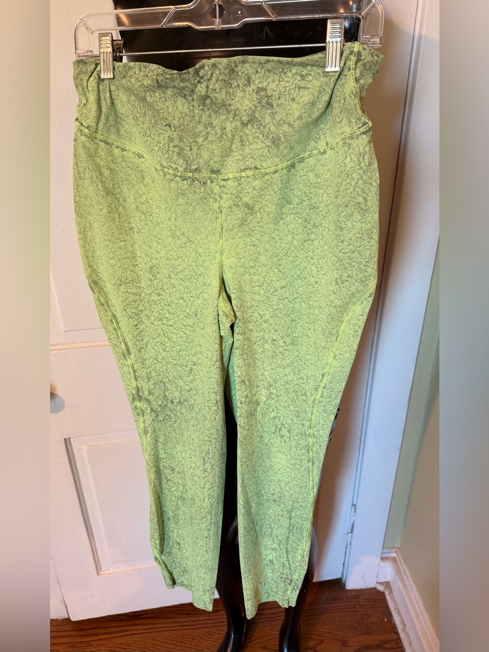 Lululemon Base Pace High-Rise Leggings - Size 12 - Picture 2 of 10